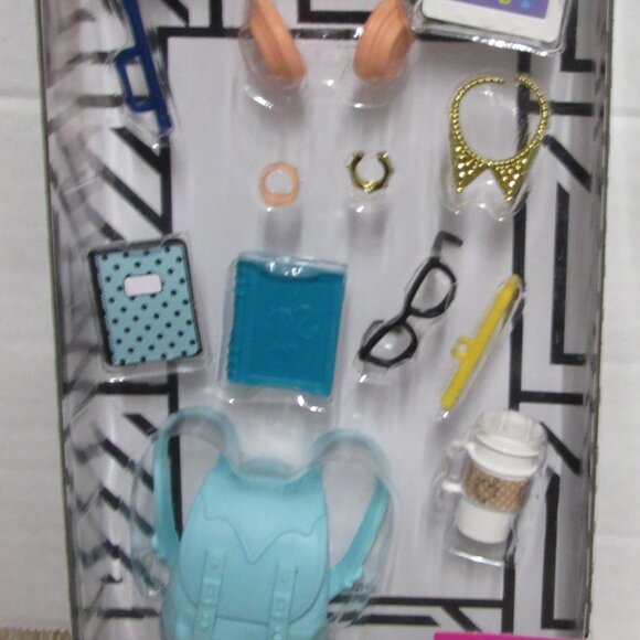 Barbie School Accessories NIP - Picture 1 of 4